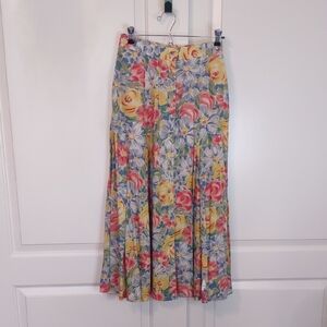 LizSport Floral Flowy Skirt Size 6